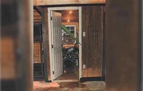 alex murdaugh crime scene pictures|Inside gruesome Murdaugh family murder scene pics。